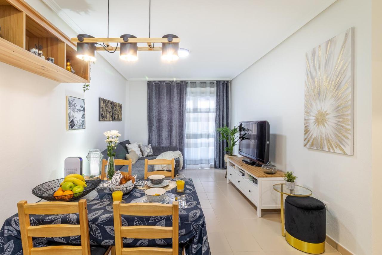 Ferienwohnung Lovely Hygge Flat In Las Canteras Beach Las Palmas / Gran Canaria Exterior foto